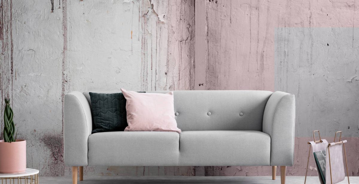 Shabby Chic sofa and wall