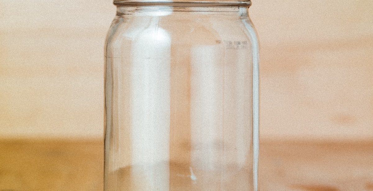 Glass jar