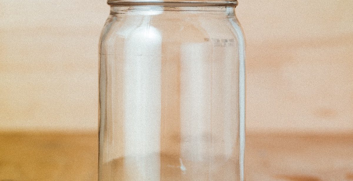 Glass jar